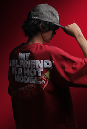 HOT GIRLFRIEND T-SHIRT