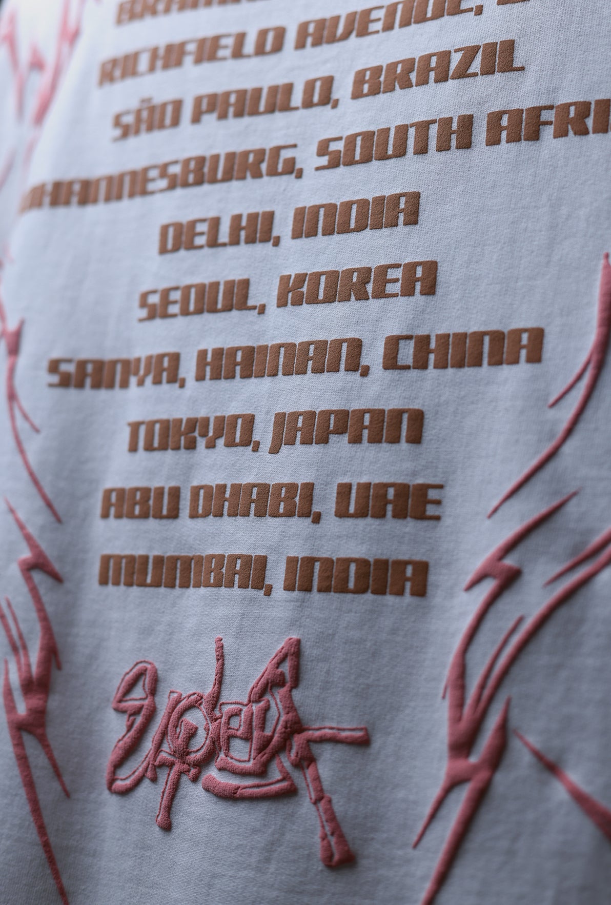 TRAVIS SCOTT UTOPIA T-SHIRT
