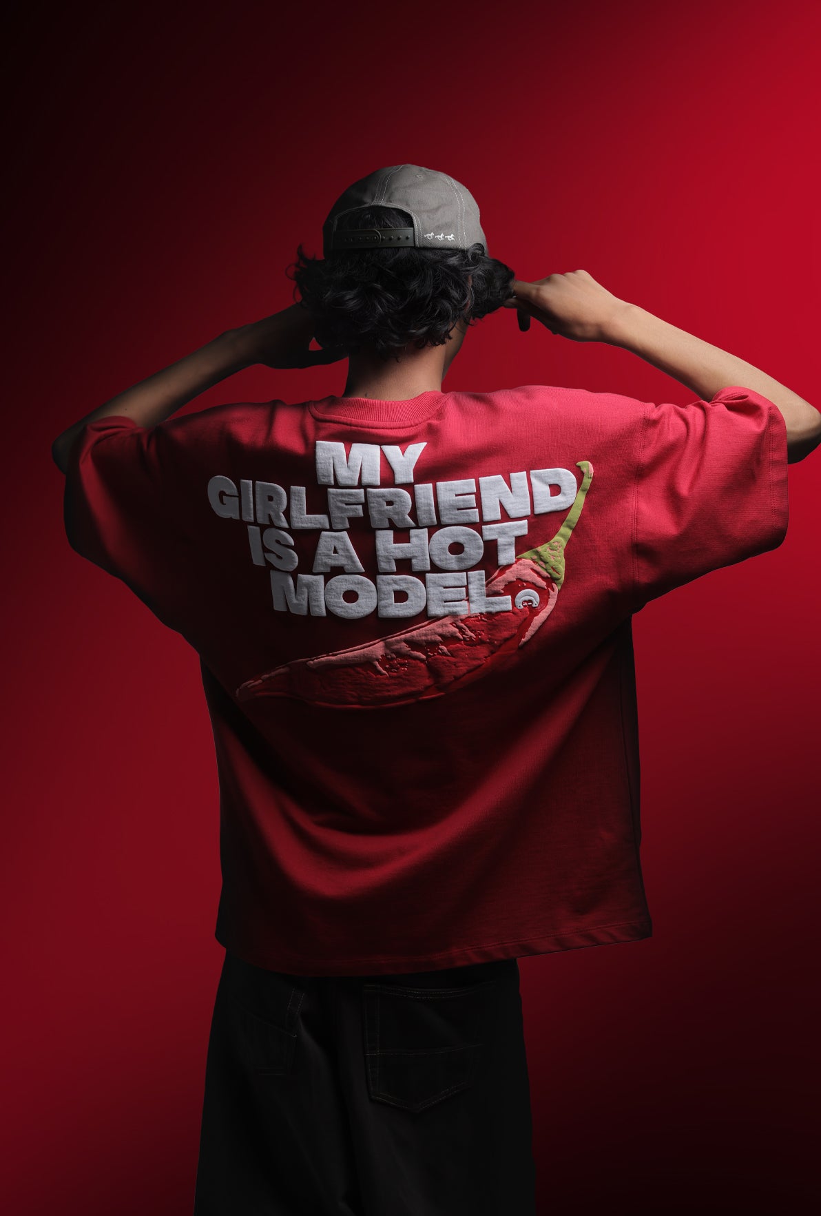 HOT GIRLFRIEND T-SHIRT