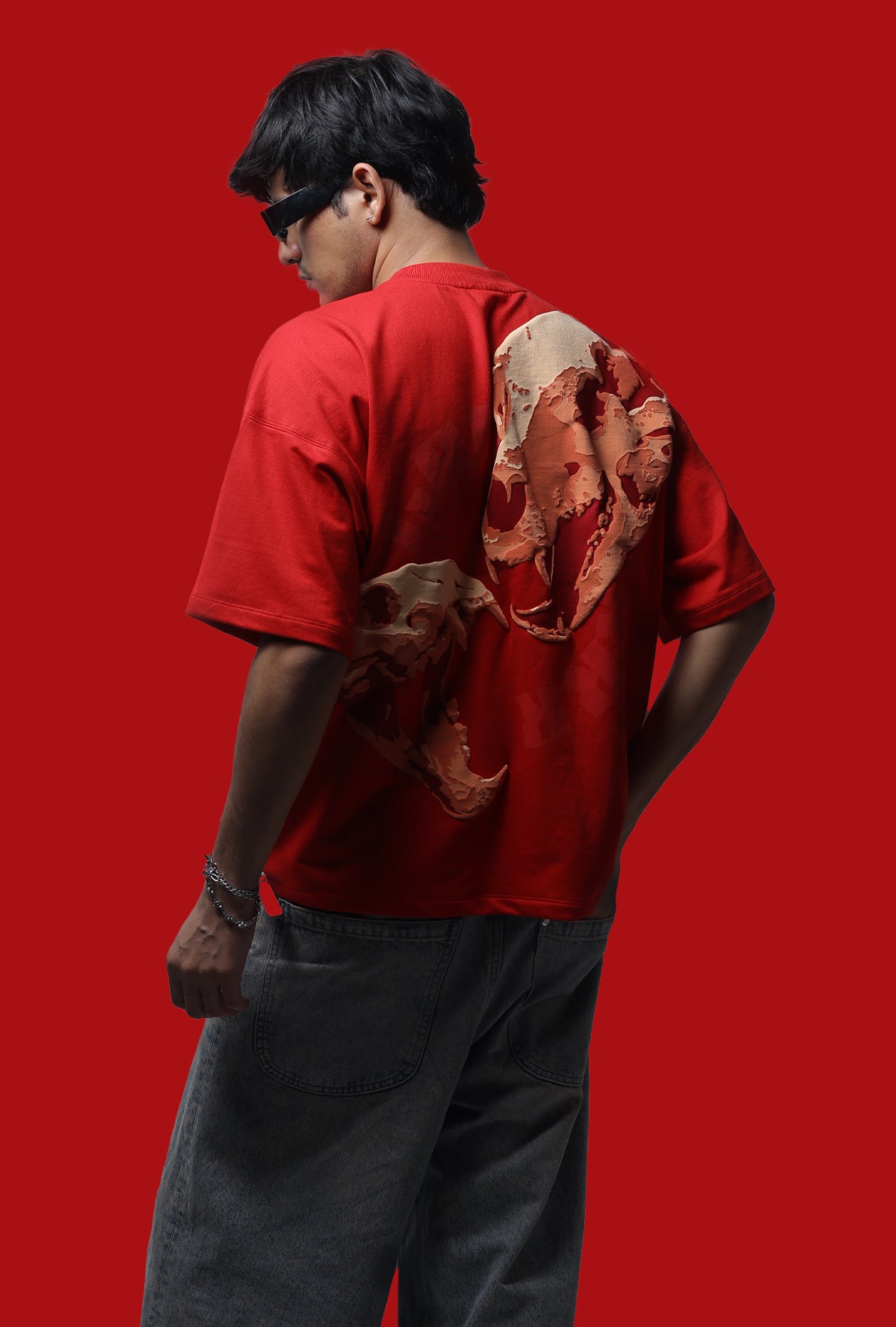 RED PREDATOR T-SHIRT